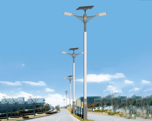 1742827936822315.jpg 太阳能金凤LED路灯.jpg