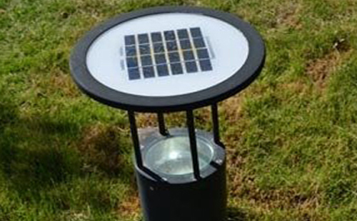 别墅庭院氛围营造:金凤草坪灯选型与布光技巧 别墅庭院氛围营造:金凤草坪灯选型与布光技巧