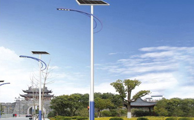 金凤金凤太阳能路灯价格差在哪？影响造价的4大核心因素揭秘